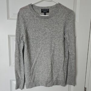 Banana Republic Heather Gray Crew Neck Sweater